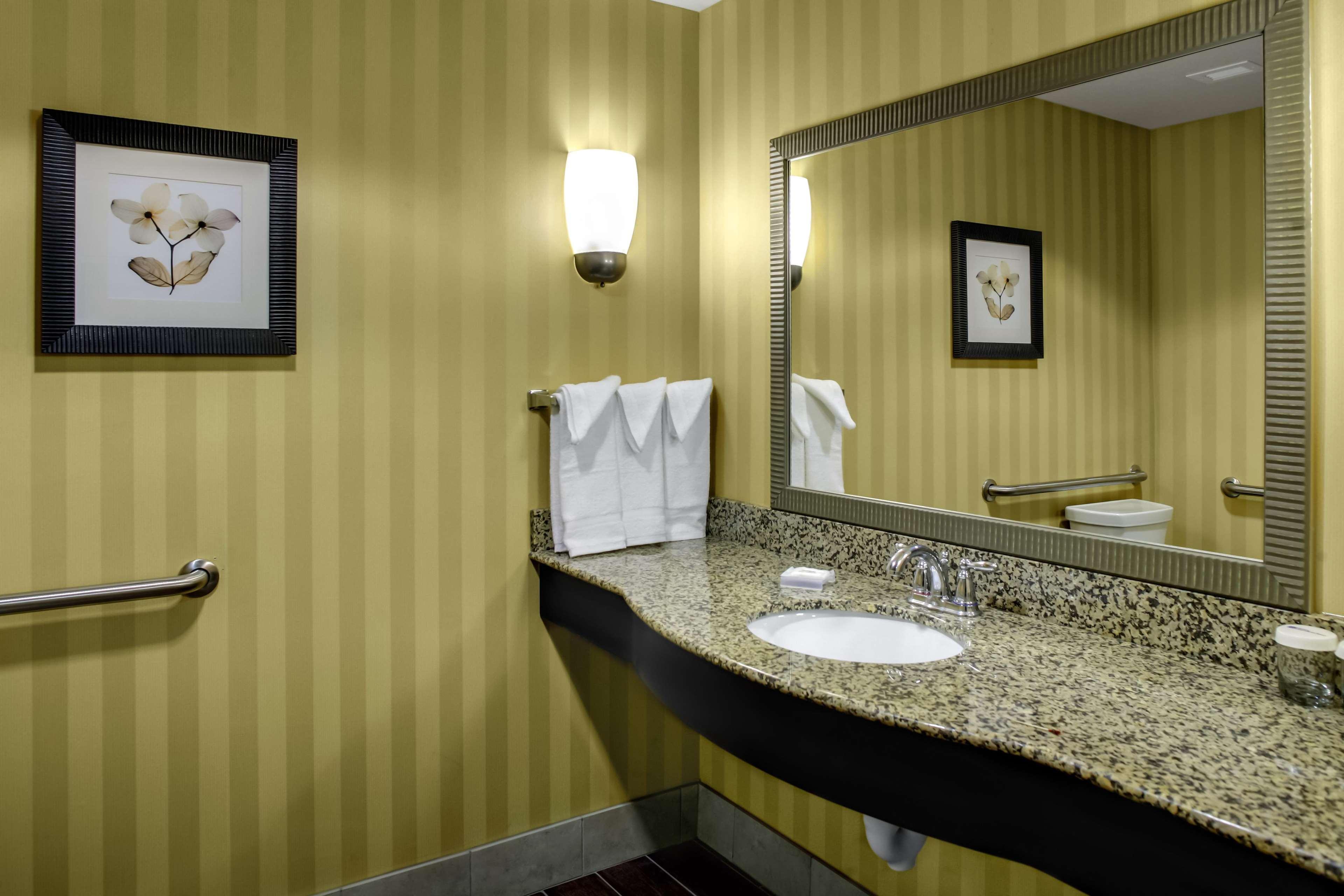 Hilton Garden Inn Pittsburgh/Cranberry Cranberry Township Szoba fotó